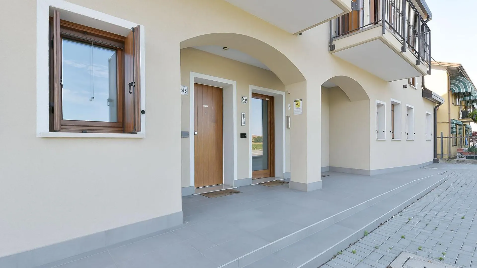 Queen Venice Fly Apartments Campalto Italy